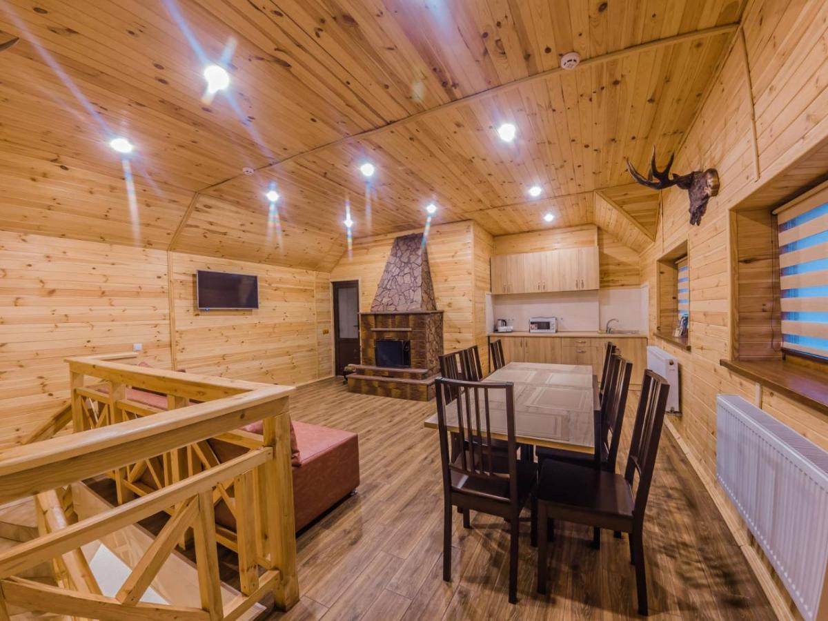 Мисливець В Комплексі "Сокіл" Hotel Susk Exterior foto